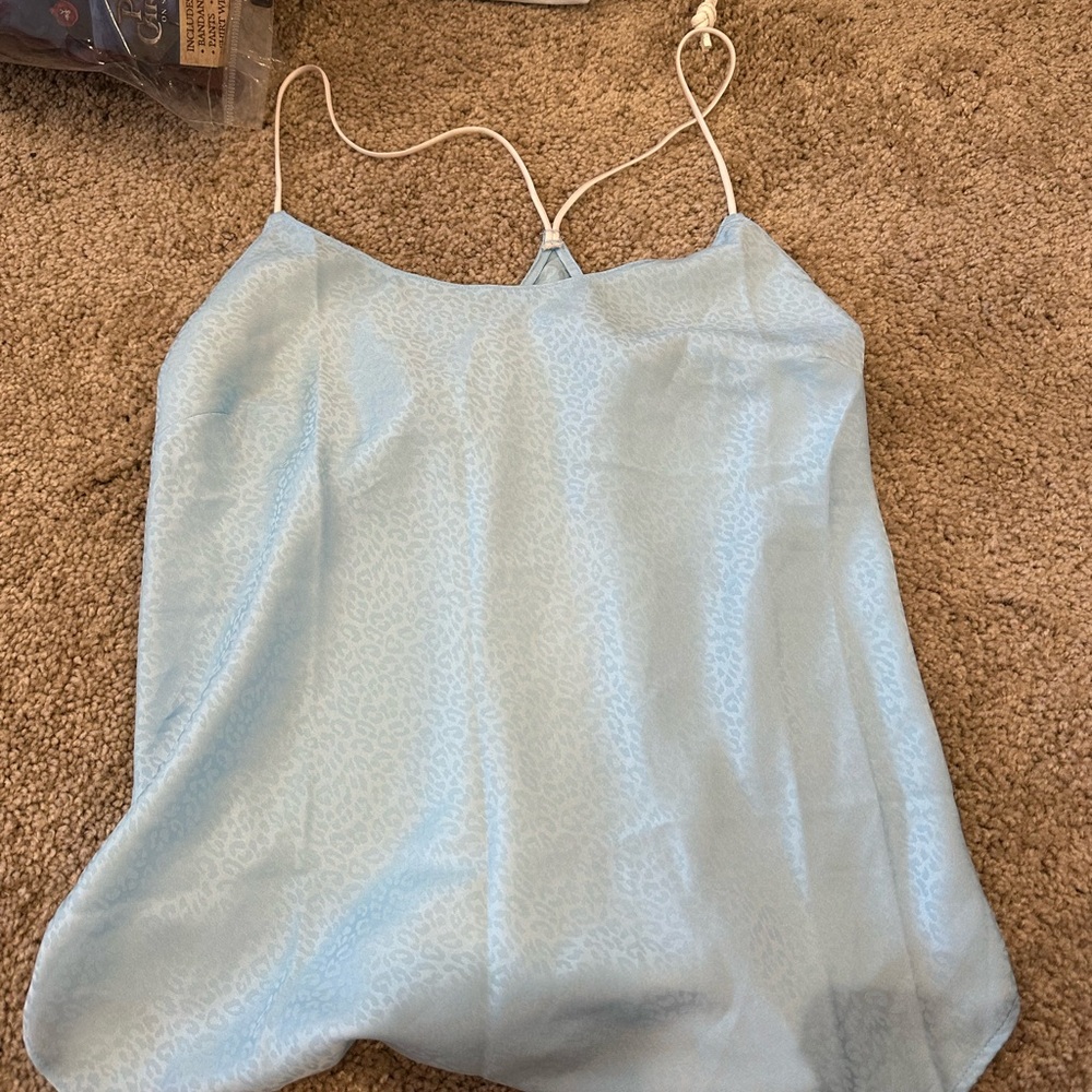 Victoria’s Secret Blue Cheetah Silk Sleep Tank White Piping | S NWT - Picture 2 of 5